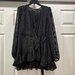 NWT Torrid Black Lurex Star Surplice Ruffle Hem Top Torrid Size 0 (US Lize L 12)